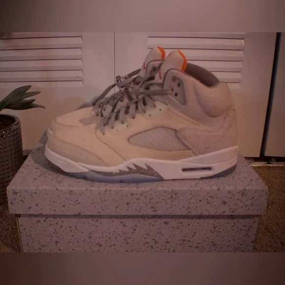 Jordan | Shoes | Mens Nike Air Jordan 5 Retro Se Craft Light  display picture 3
